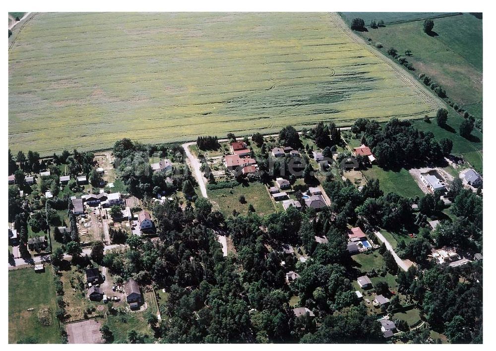 Luftbild Stolzenhagen bei Wandlitz / BRB - Einfamilienhaussiedlung an der Saalestraße in Stolzenhagen.