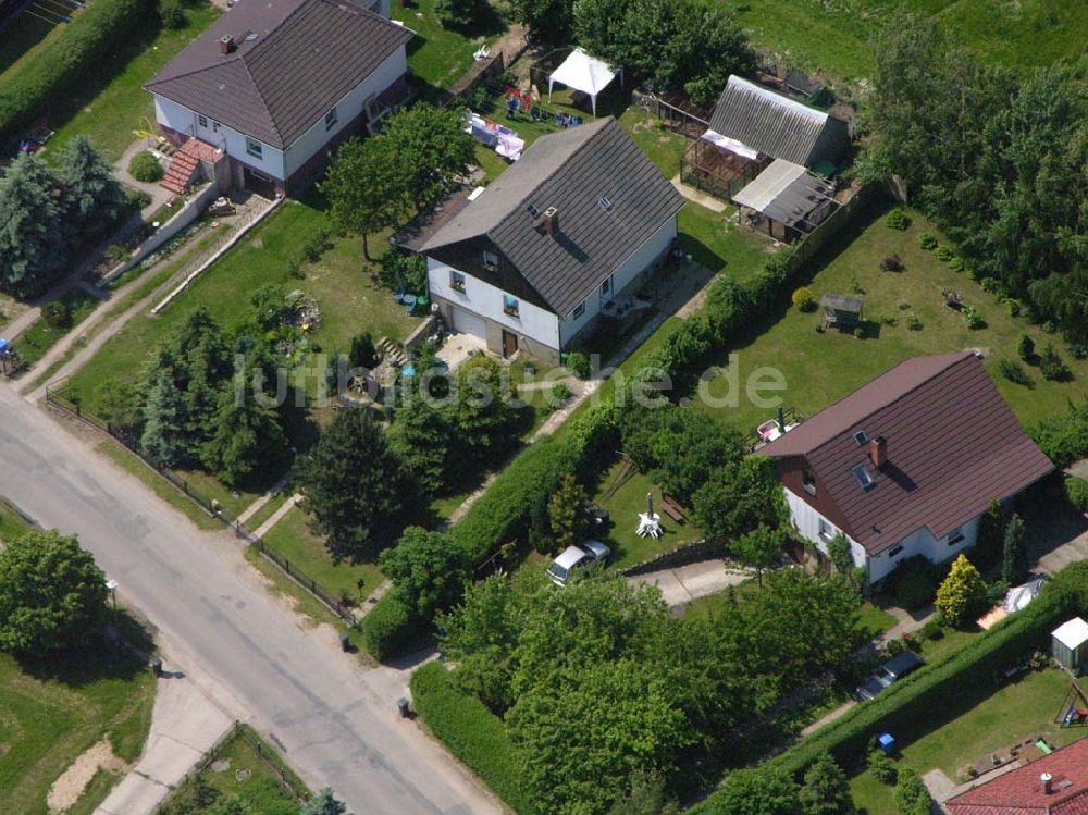 Ballin / Mecklenburg-Vorpommern aus der Vogelperspektive: Einfamilienhäuser