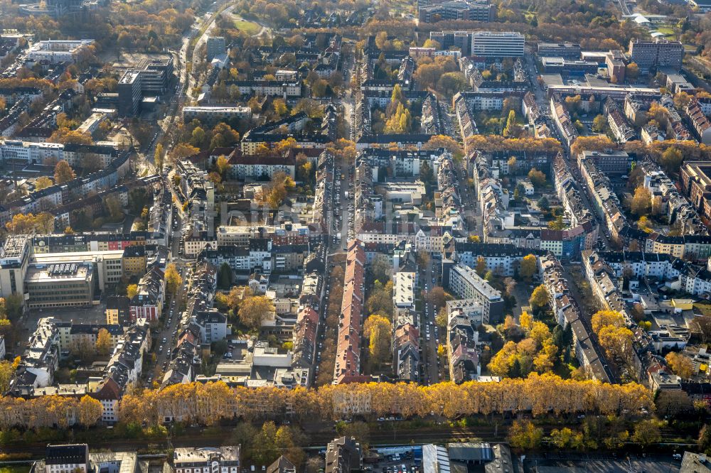 Luftbild Ruhrallee West - Einfamilienhäuser als Reihenhaussiedlung in Ruhrallee West im Bundesland Nordrhein-Westfalen, Deutschland