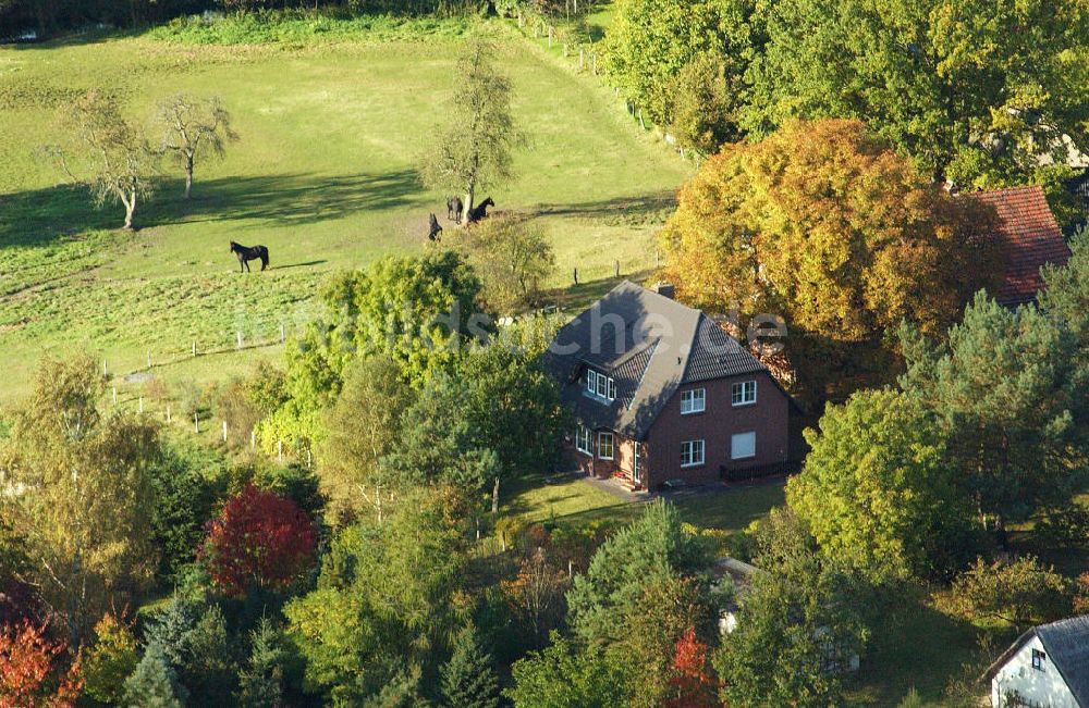 Luftaufnahme Nausdorf / Lenzen - Einfamilienhäuser Ortsteil Nausdorf der Gemeinde Lenzen