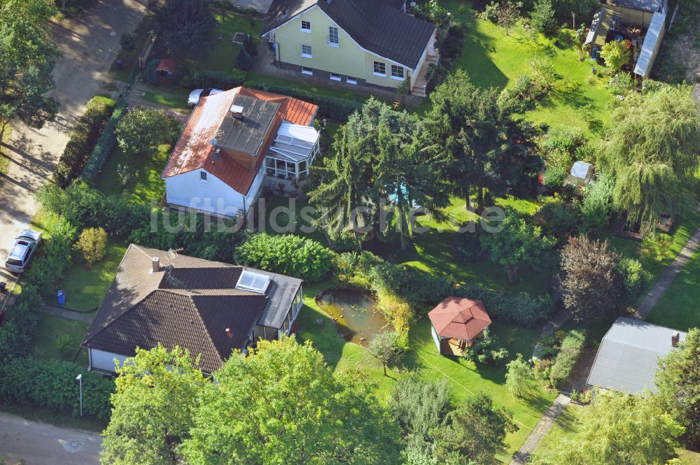 Vogelsdorf zu Fredersdorf von oben - Einfamilienwohnhäuser im Wohngebiet am Heideweg / Beppo-Römer-Straße in Vogelsdorf