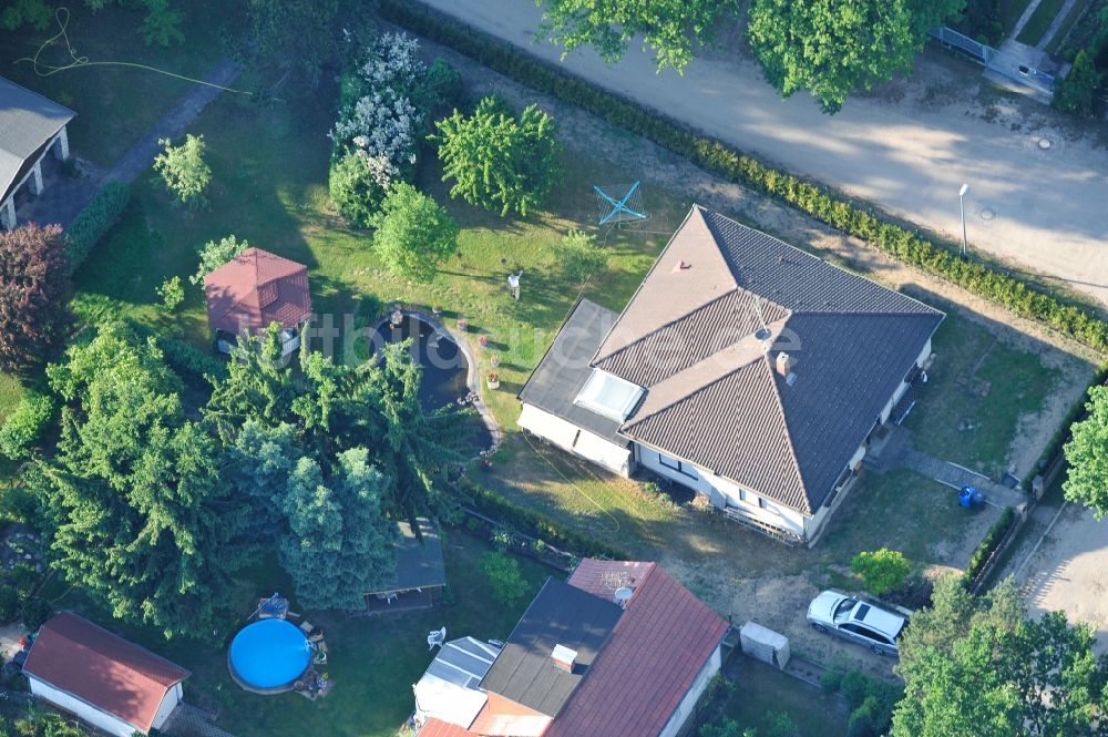 Luftbild Fredersdorf OT Vogelsdorf - Einfamilienwohnhäuser im Wohngebiet am Heideweg / Beppo-Römer-Straße in Vogelsdorf