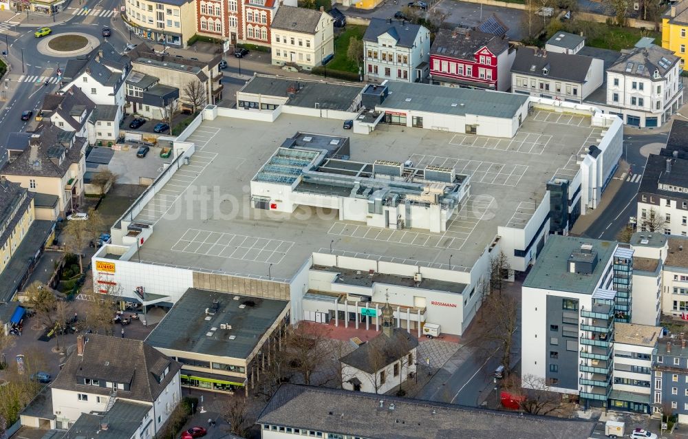 Luftaufnahme Arnsberg - Einkaufs- Zentrum Brückencenter in Arnsberg im Bundesland Nordrhein-Westfalen, Deutschland