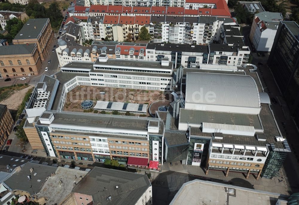 Luftbild Halle (Saale) - Einkaufs- Zentrum Charlottencenter im Charlottenviertel in Halle (Saale) im Bundesland Sachsen-Anhalt, Deutschland