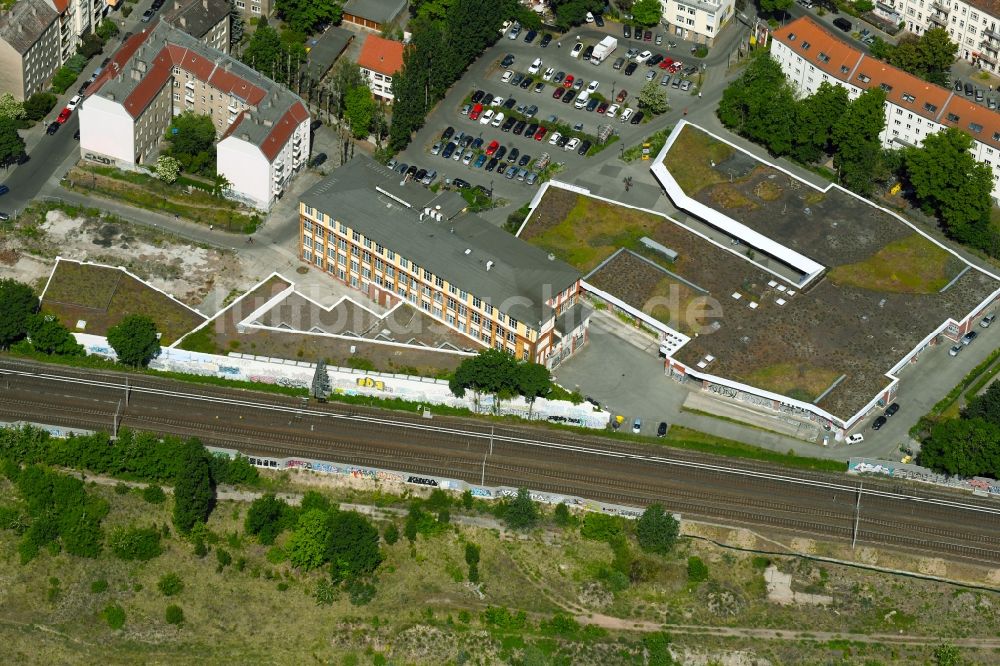 Luftbild Berlin - Einkaufs- Zentrum EDEKA im Ortsteil Pankow in Berlin, Deutschland