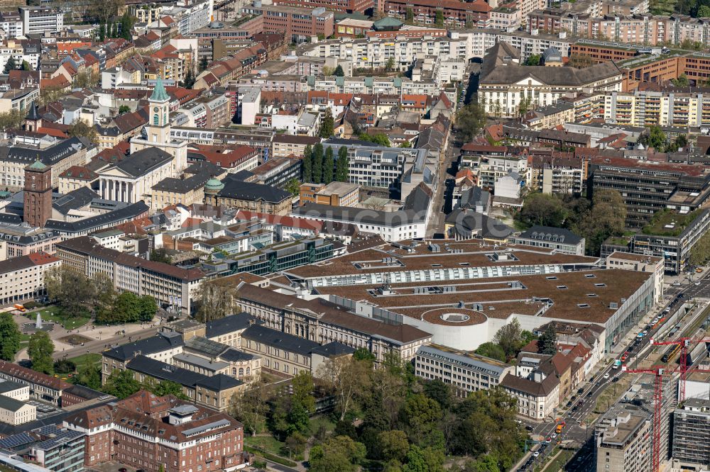 Luftaufnahme Karlsruhe - Einkaufs- Zentrum Ettlinger Tor Center in Karlsruhe im Bundesland Baden-Württemberg, Deutschland