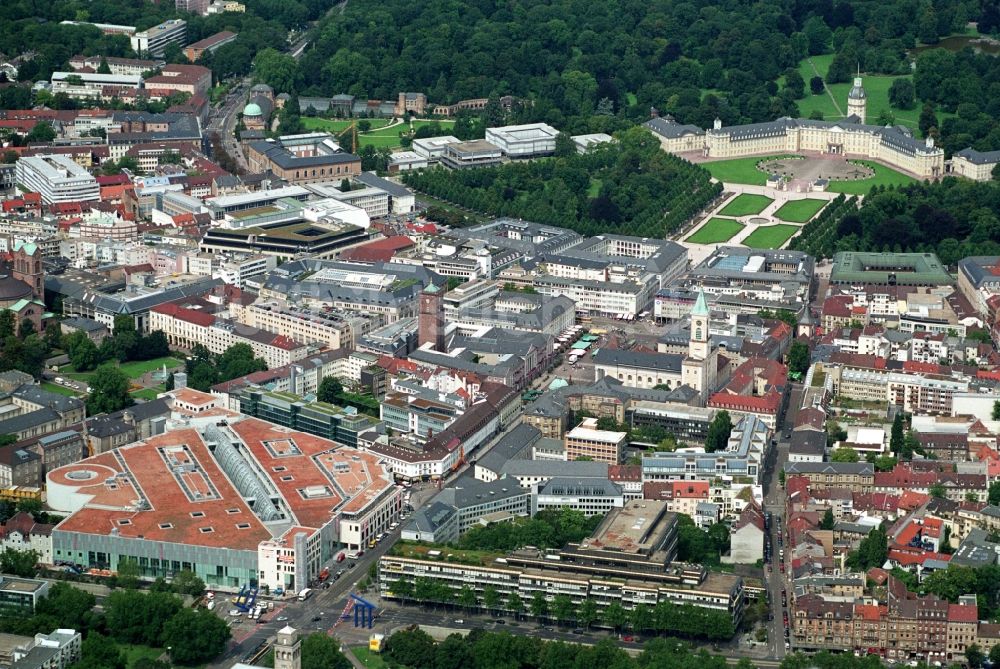 Luftaufnahme Karlsruhe - Einkaufs- Zentrum Ettlinger Tor Karlsruhe in Karlsruhe im Bundesland Baden-Württemberg, Deutschland