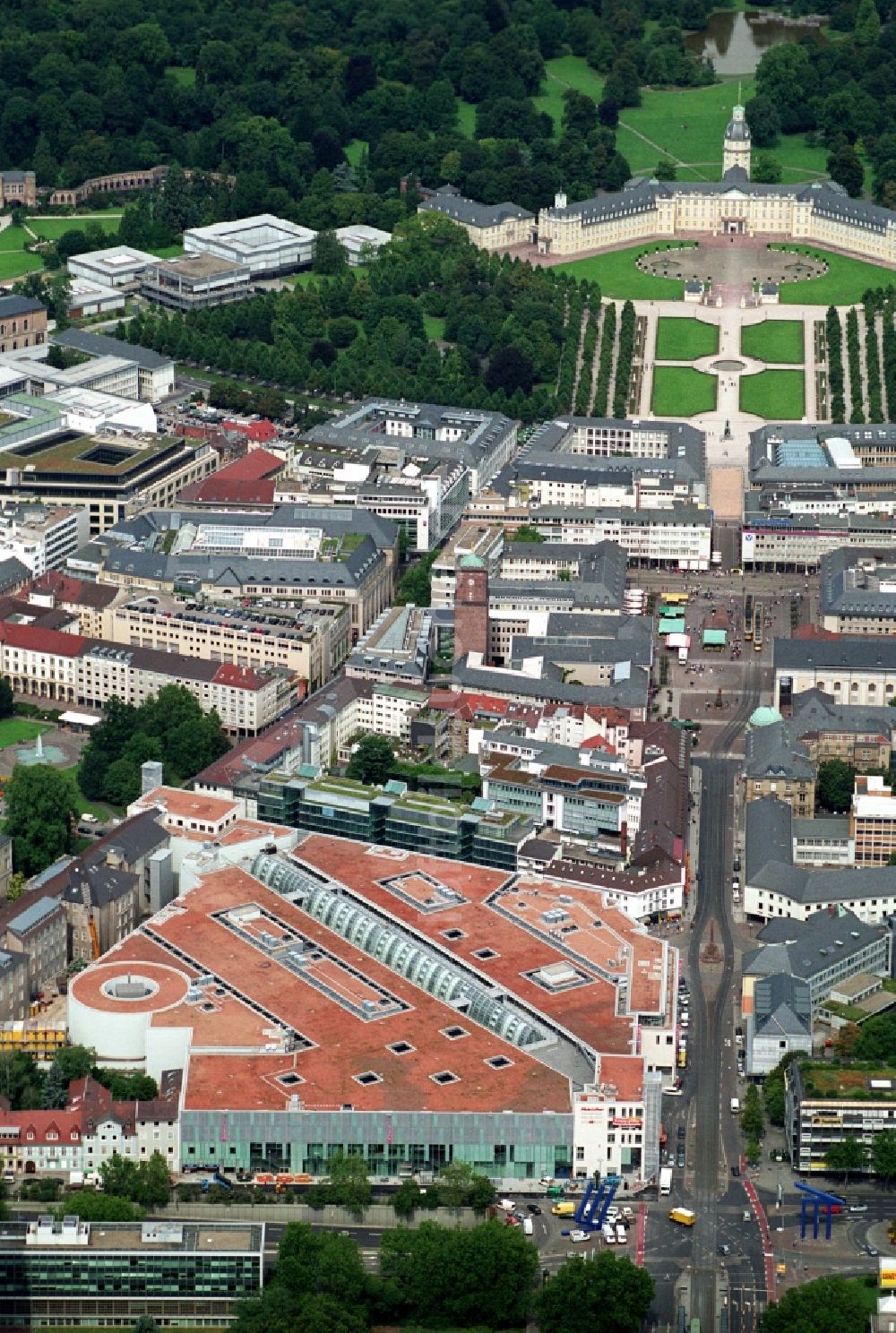 Luftbild Karlsruhe - Einkaufs- Zentrum Ettlinger Tor Karlsruhe in Karlsruhe im Bundesland Baden-Württemberg, Deutschland