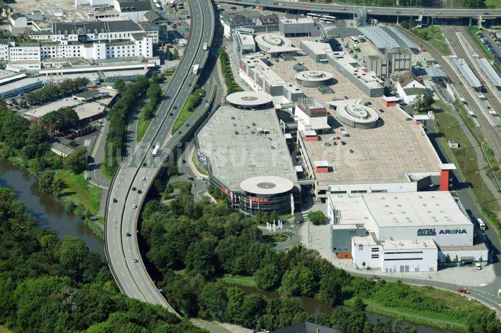 Wetzlar von oben - Einkaufs- Zentrum Forum Wetzlar in Wetzlar im Bundesland Hessen, Deutschland