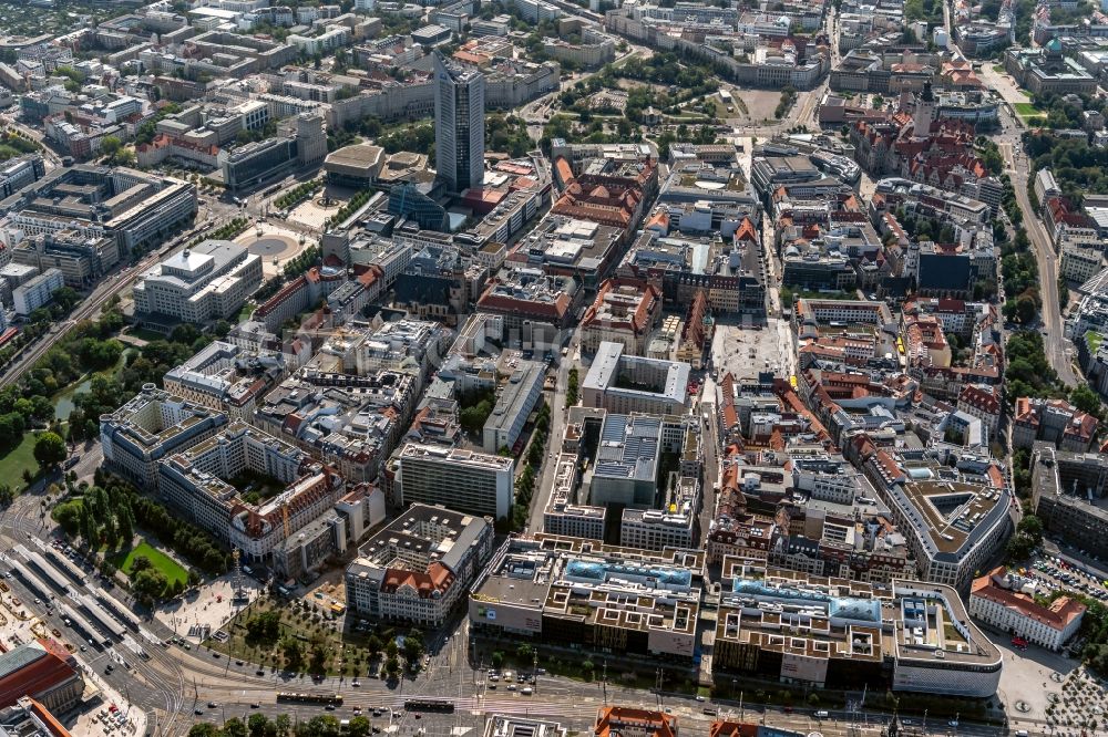 Leipzig von oben - Einkaufs- Zentrum Höfe am Brühl im Ortsteil Mitte in Leipzig im Bundesland Sachsen, Deutschland