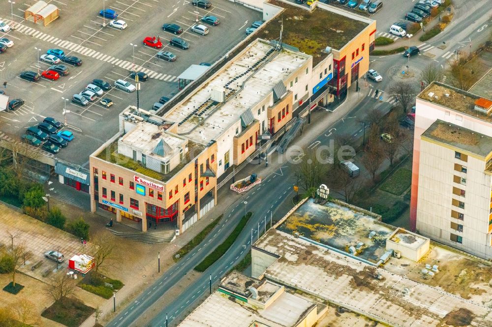 Bergkamen aus der Vogelperspektive: Einkaufs- Zentrum Kaufland Bergkamen-Mitte in Bergkamen im Bundesland Nordrhein-Westfalen, Deutschland