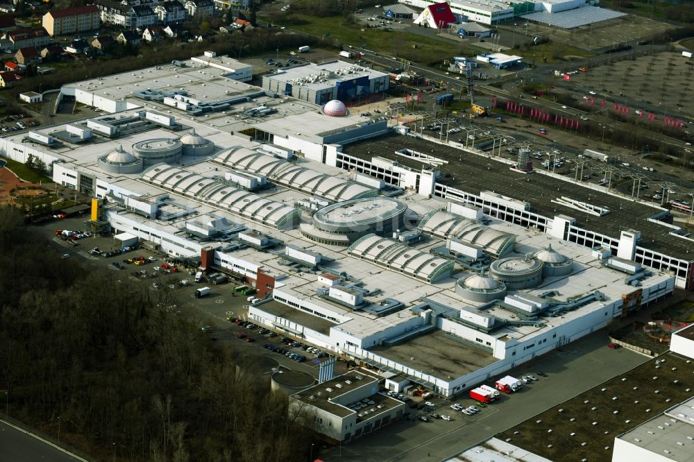 Leuna aus der Vogelperspektive: Einkaufs- Zentrum Nova in Leuna im Bundesland Sachsen-Anhalt, Deutschland