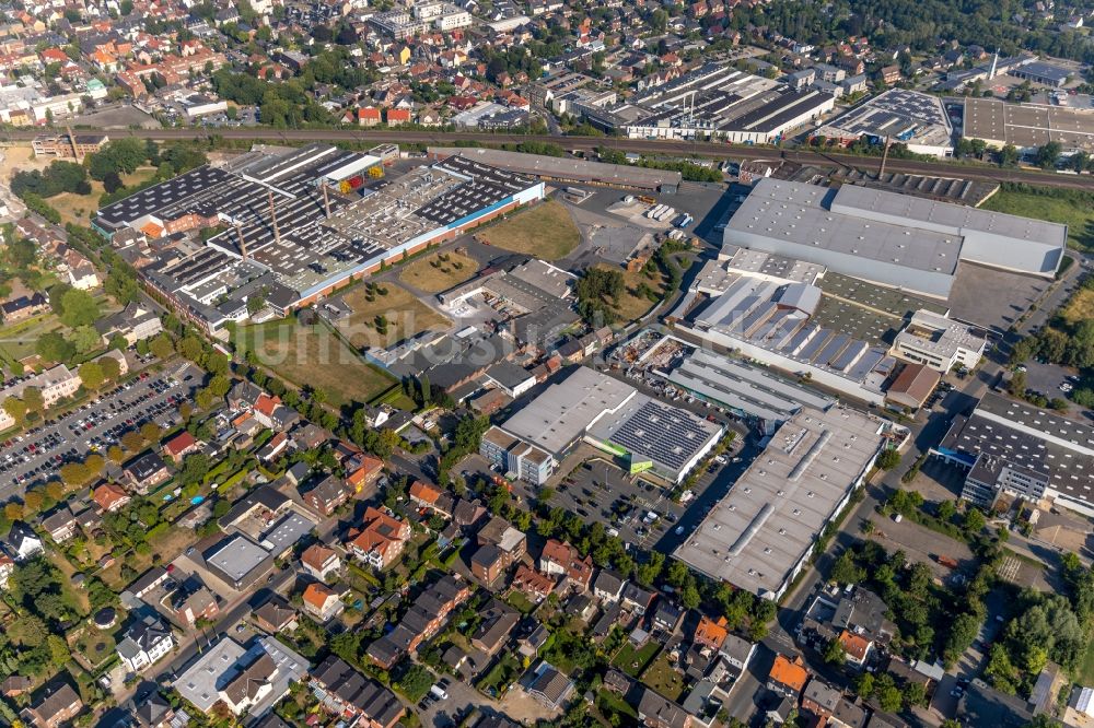 Luftbild Ahlen - Einkaufs- Zentrum an der Ostbredenstraße in Ahlen im Bundesland Nordrhein-Westfalen, Deutschland