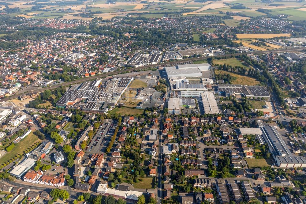 Luftbild Ahlen - Einkaufs- Zentrum an der Ostbredenstraße in Ahlen im Bundesland Nordrhein-Westfalen, Deutschland