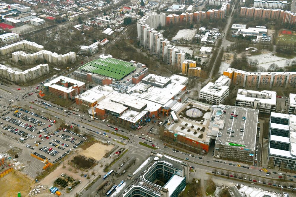 München von oben - Einkaufs- Zentrum PEP Neuperlach in München im Bundesland Bayern, Deutschland