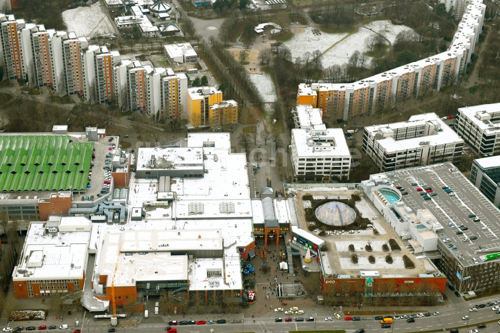 München aus der Vogelperspektive: Einkaufs- Zentrum PEP Neuperlach in München im Bundesland Bayern, Deutschland