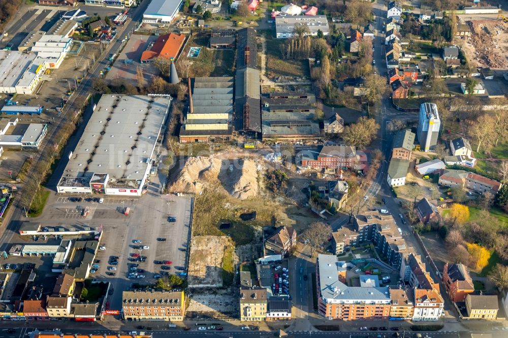 Luftaufnahme Herne - Einkaufs- Zentrum REWE Center an der Bahnhofstraße in Herne im Bundesland Nordrhein-Westfalen, Deutschland