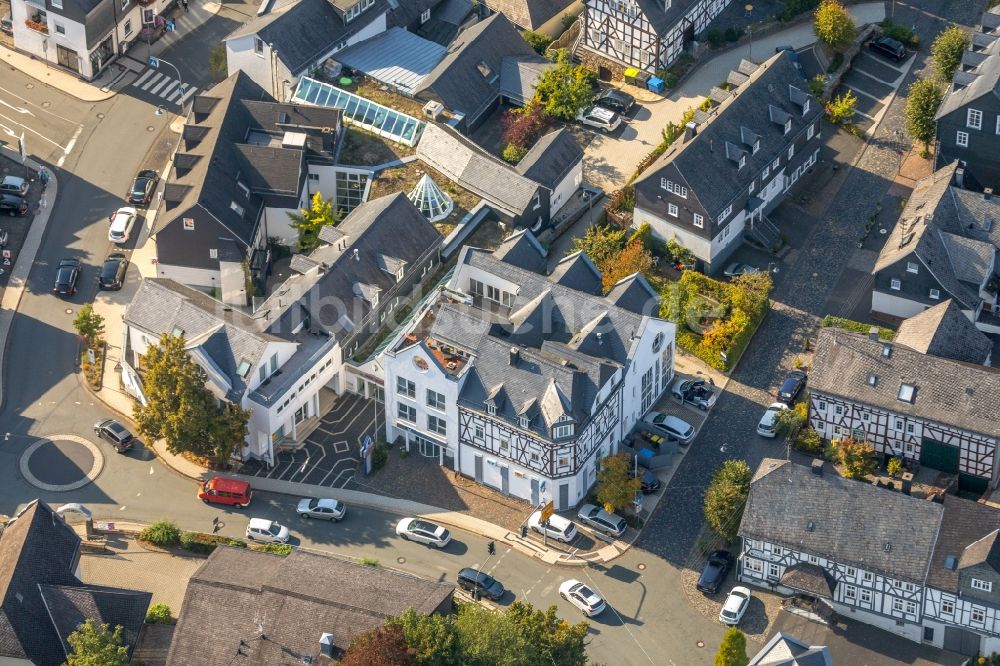 Burbach aus der Vogelperspektive: Einkaufs- Zentrum Römer-Passage in Burbach im Bundesland Nordrhein-Westfalen, Deutschland