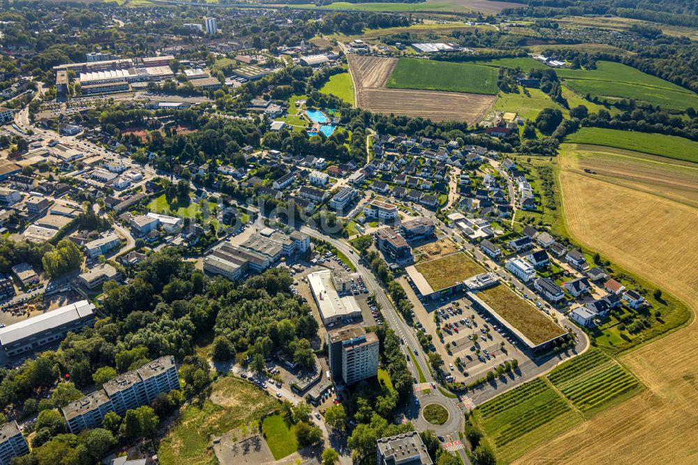 Luftbild Heiligenhaus - Einkaufs- Zentrum und Supermarkt- Filiale von Rewe an der Höseler Straße in Heiligenhaus im Bundesland Nordrhein-Westfalen, Deutschland