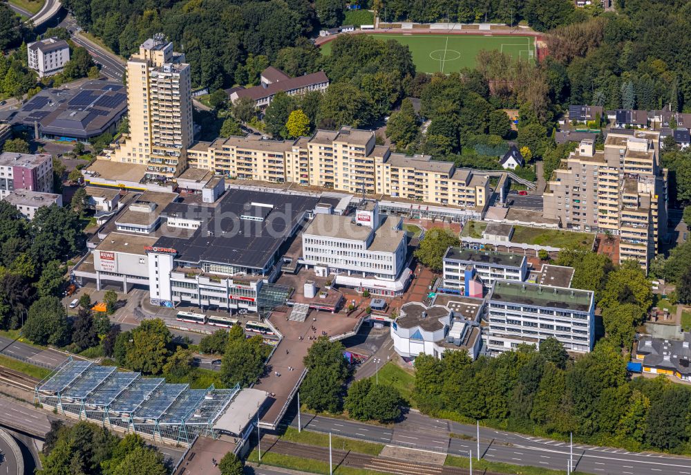 Luftaufnahme Bochum - Einkaufs- Zentrum Uni-Center im Ortsteil Querenburg in Bochum im Bundesland Nordrhein-Westfalen, Deutschland