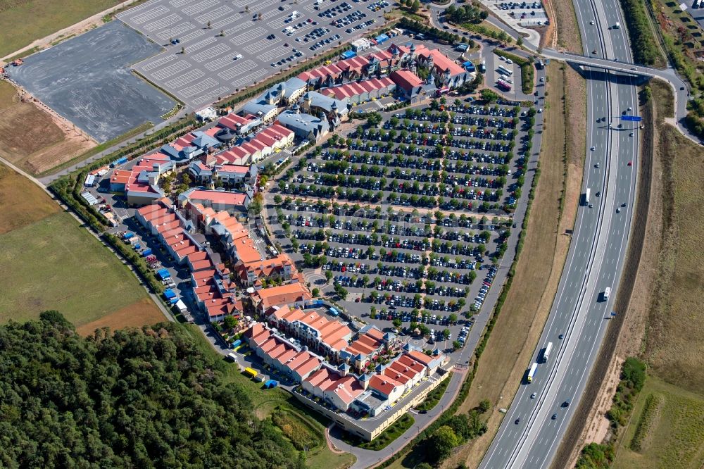 Wertheim von oben - Einkaufs- Zentrum Wertheim Village OUTLET in Wertheim im Bundesland Baden-Württemberg, Deutschland