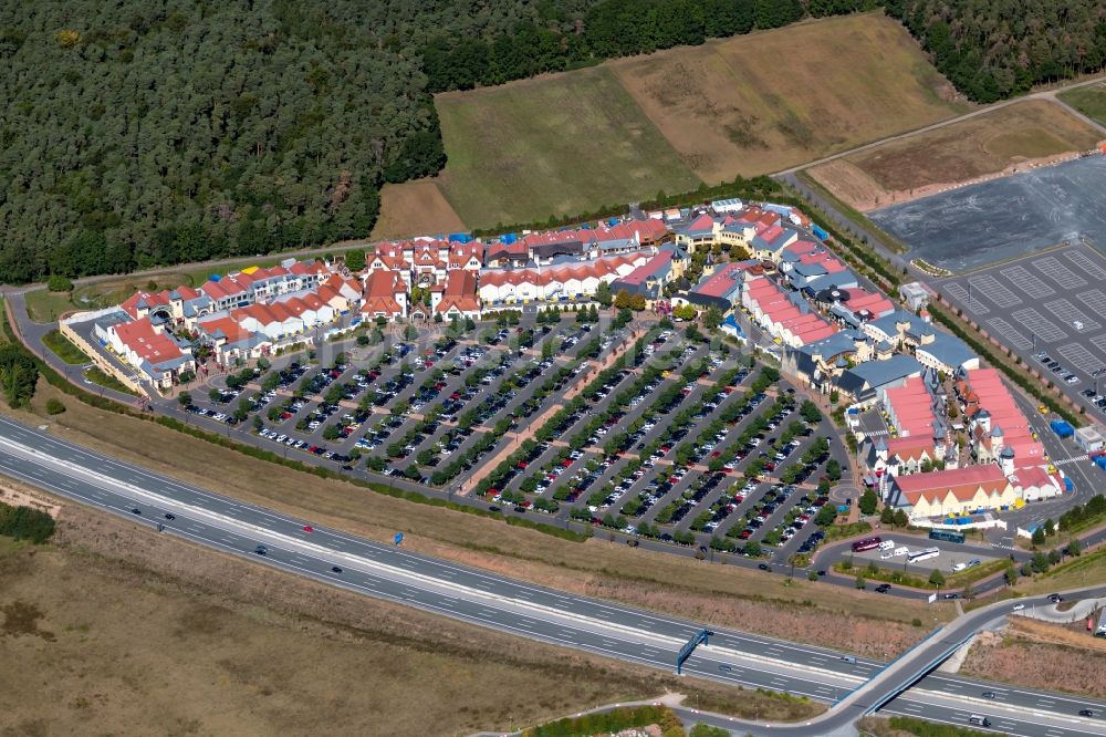 Luftbild Wertheim - Einkaufs- Zentrum Wertheim Village OUTLET in Wertheim im Bundesland Baden-Württemberg, Deutschland