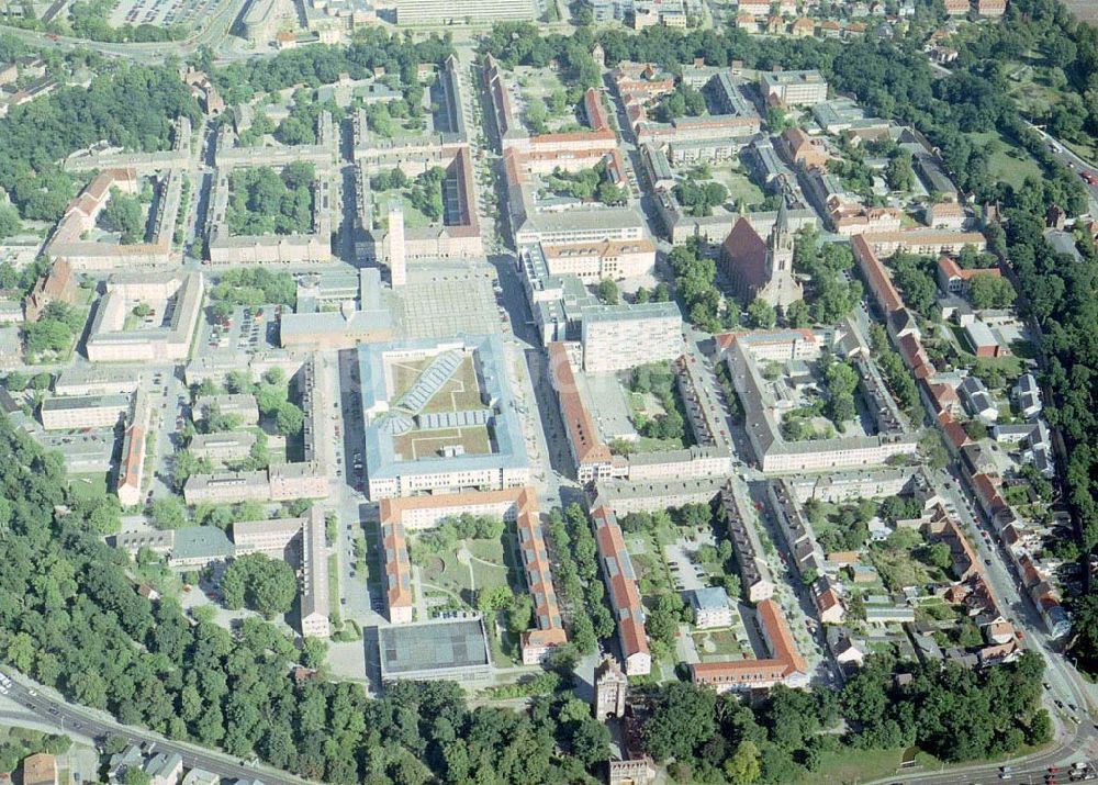 Luftaufnahme Neubrandenburg / MV - Einkaufscenter der ECE GmbH Hamburg im Stadtzentrum von Neubrandenburg / MV.