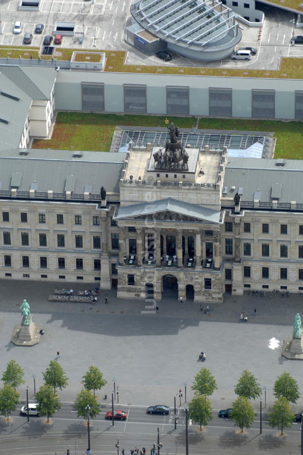 Luftaufnahme Braunschweig - Einkaufscenter Schloss Arkaden Braunschweig