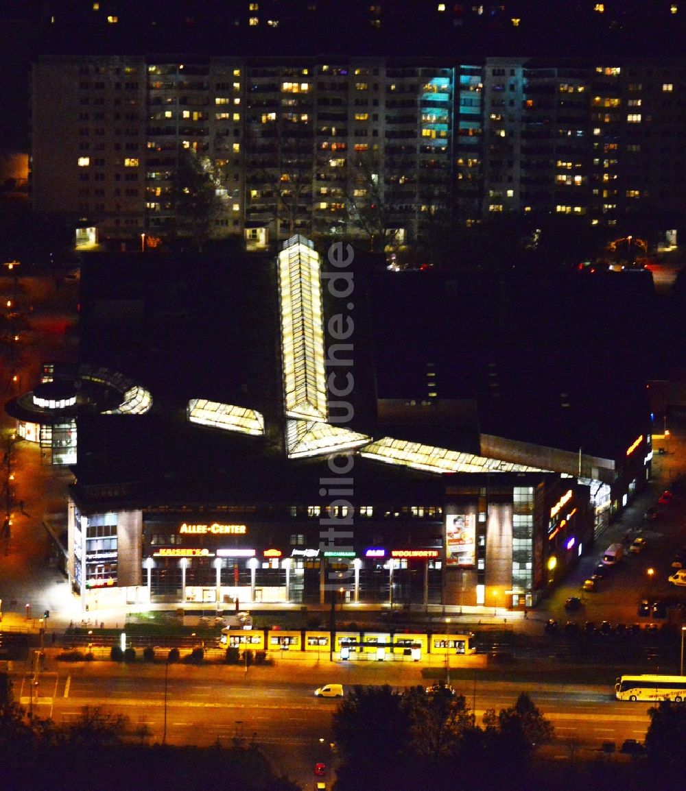 Berlin von oben - Einkaufszentrum Allee-Center in Berlin