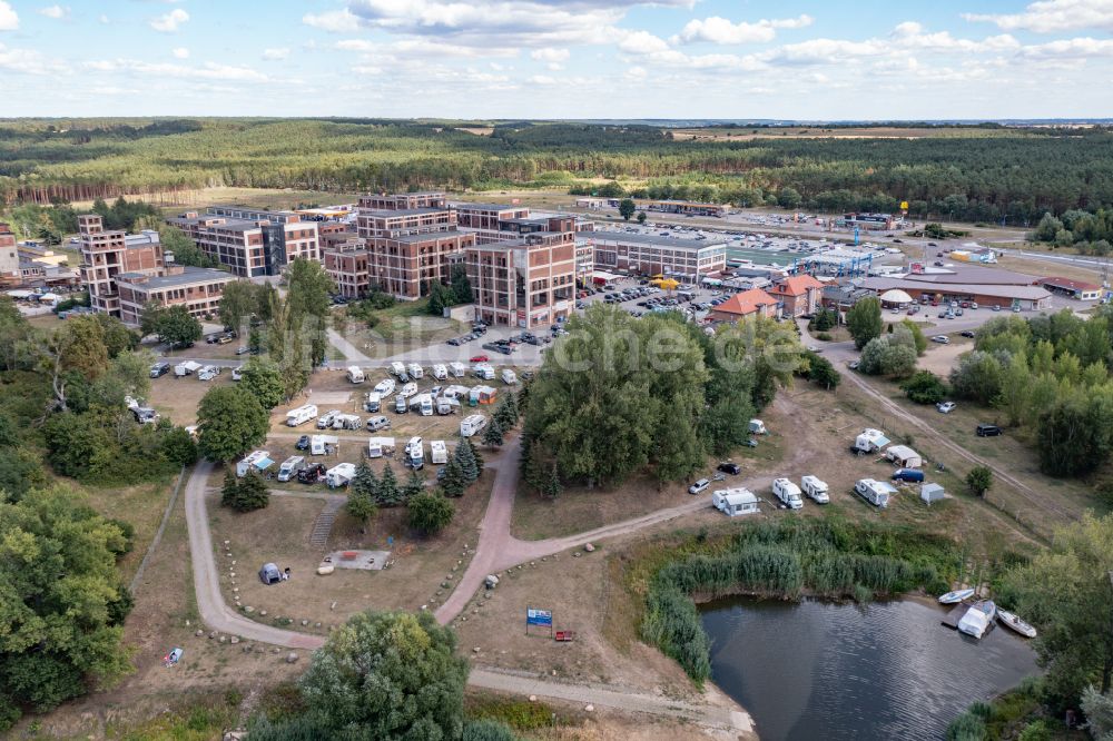 Luftaufnahme Niederwutzen - Einkaufszentrum bei Osinow Dolny in Westpommern Polen