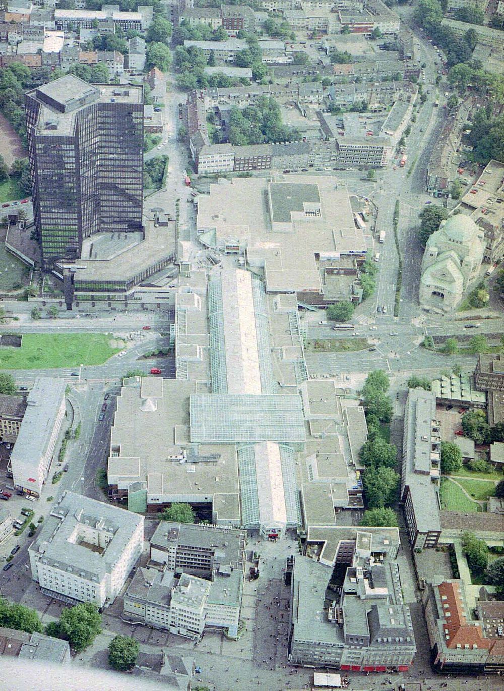 Luftaufnahme Essen - Einkaufszentrum der ECE GmbH in Essen.