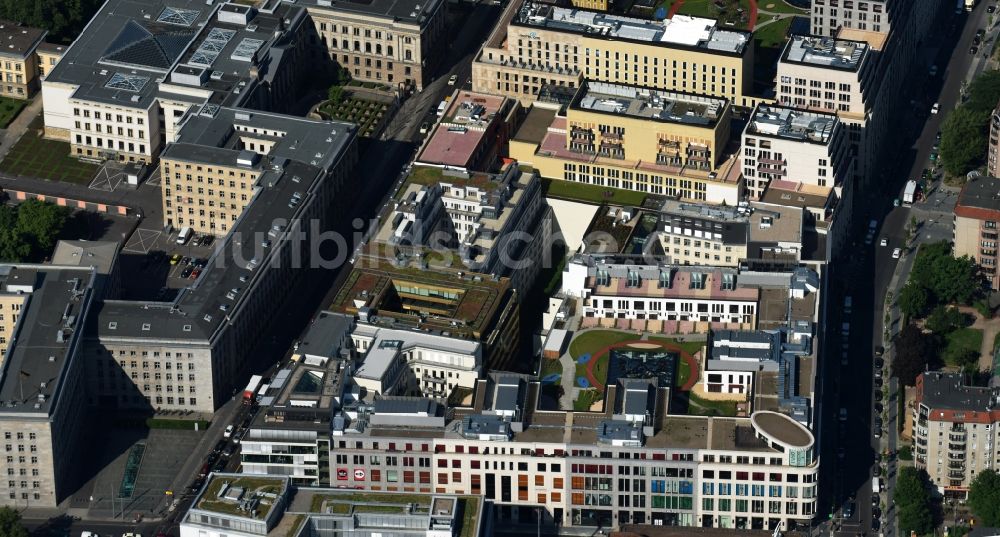 Berlin aus der Vogelperspektive: Einkaufszentrum LP12 Mall of Berlin auf dem Wertheim Areal am Leipziger Platz in Berlin