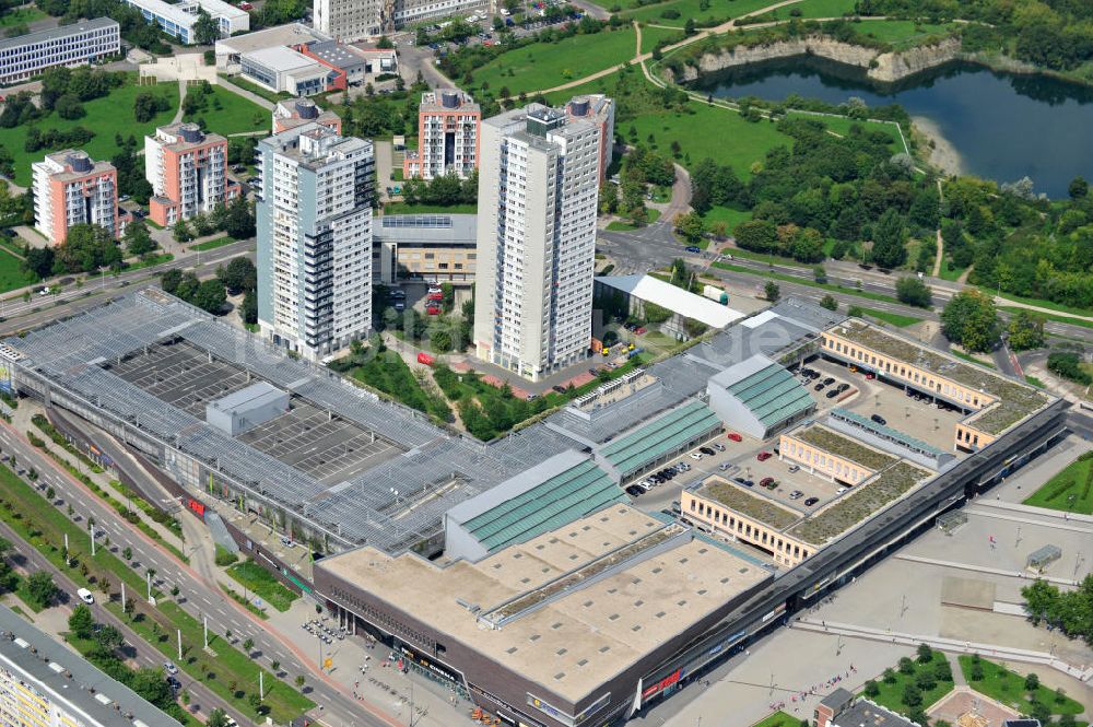 Halle / Saale / OT Neustadt aus der Vogelperspektive: Einkaufszentrum Neustadt Centrum in Halle / Saale