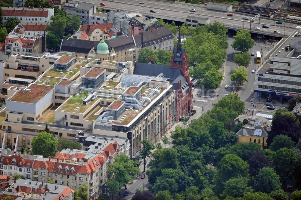 Luftaufnahme Berlin - Einkaufszentrum ? Das Schloss ? Berlin im Stadtteil Steglitz