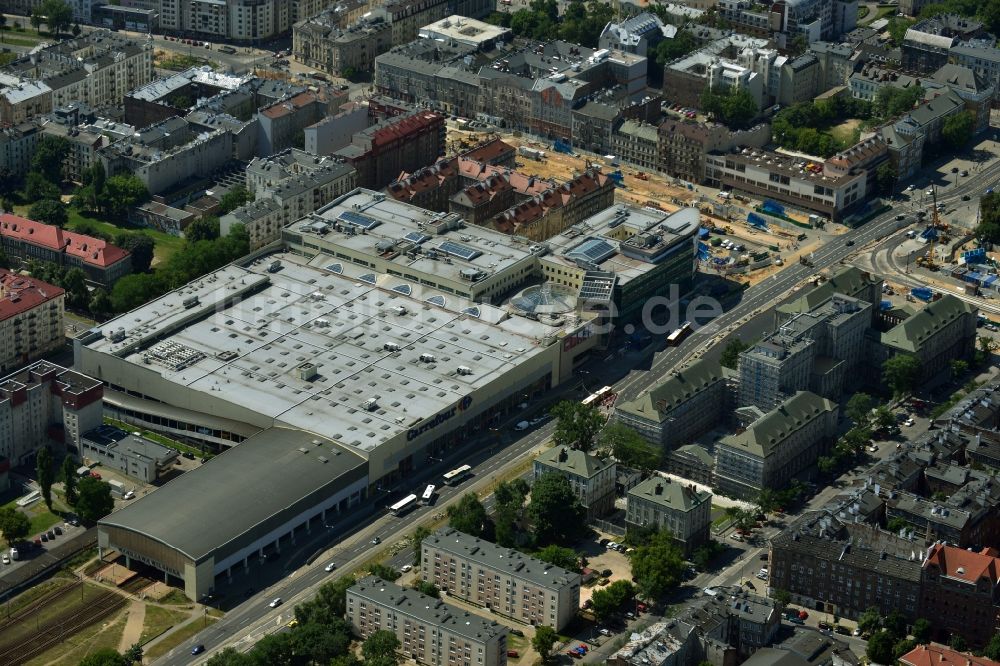 Warschau Mokotow von oben - Einkaufszentrum Warszawa Wilenska Shopping Center an der ul Targowa in Warschau in Polen