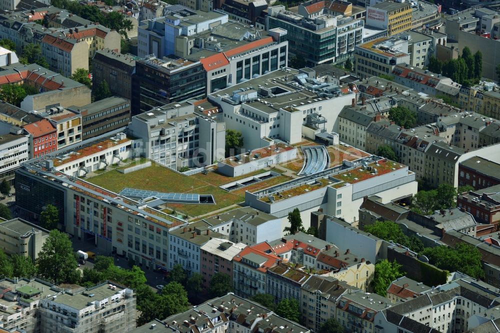 Berlin Wilmersdorf aus der Vogelperspektive: Einkaufszentrum Wilmersdorf Arcaden an der Wilmersdorfer Straße in Berlin