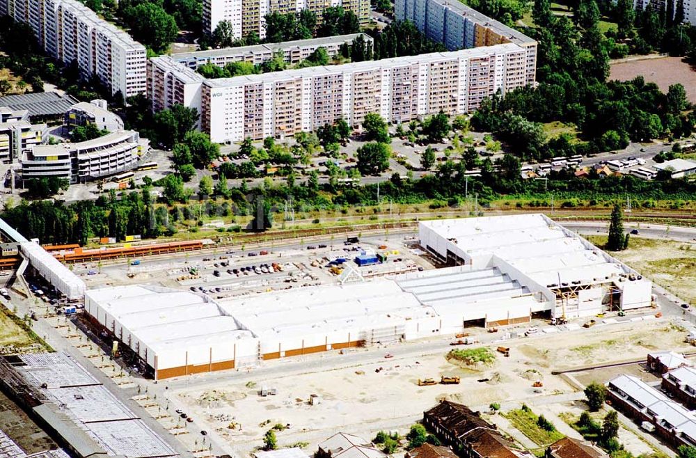 Berlin / Lichtenberg von oben - Einkaufszentrum/Neubau Storkower Straße Lichtenberg / Berlin