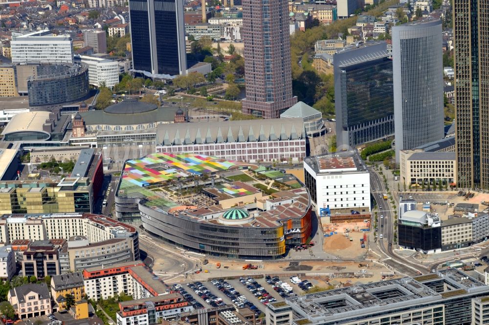 Frankfurt am Main von oben - Einkaufszentrums Skyline Plaza in Frankfurt am Main