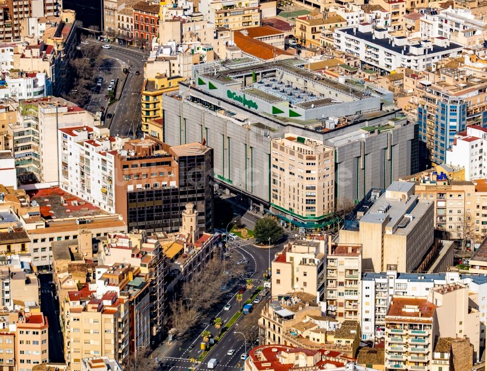 Luftaufnahme Palma - Einkaufzentrum El Corte Inglés Alexandre Rosselló an der Carrer d'Aragó in Palma in Islas Baleares, Spanien