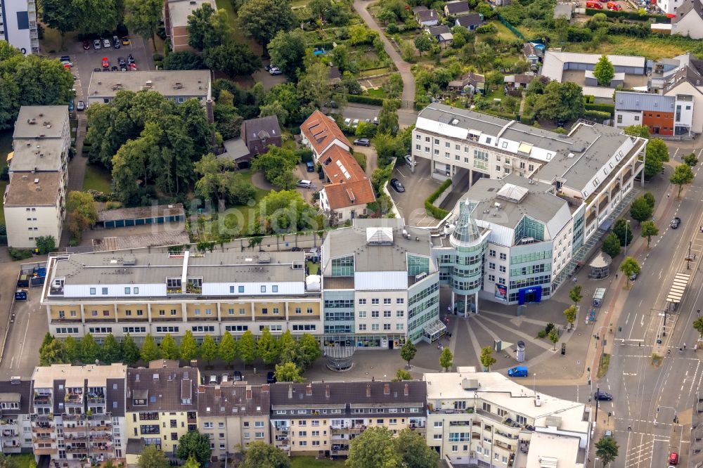 Luftaufnahme Mülheim an der Ruhr - Einkaufzentrum an der Prinzeß-Luise-Straße - Bülowstraße in Mülheim an der Ruhr im Bundesland Nordrhein-Westfalen, Deutschland