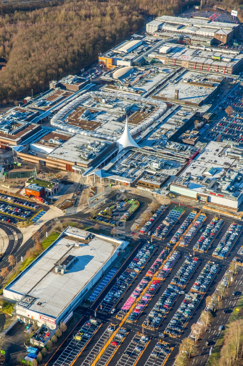 Luftaufnahme Bochum - Einkaufzentrum Ruhr Park in Bochum im Bundesland Nordrhein-Westfalen, Deutschland