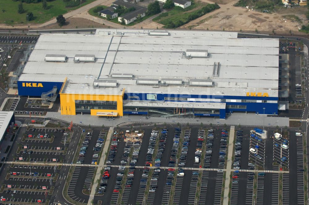 KÖLN von oben - Einrichtungshaus der IKEA Deutschland GmbH & Co. KG - Niederlassung Köln Am Butzweilerhof