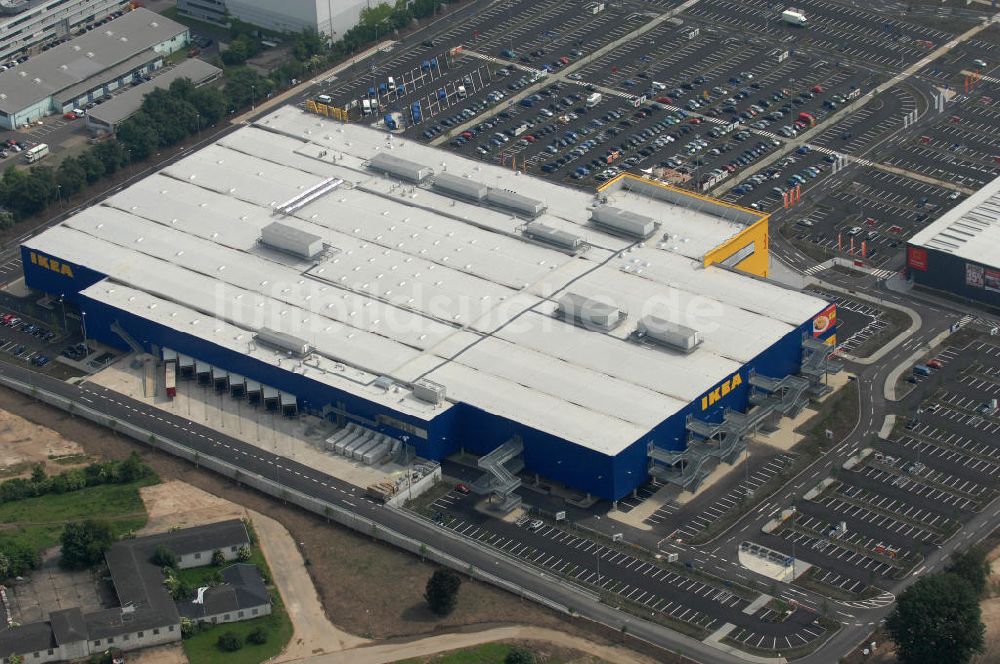 Luftaufnahme KÖLN - Einrichtungshaus der IKEA Deutschland GmbH & Co. KG - Niederlassung Köln Am Butzweilerhof