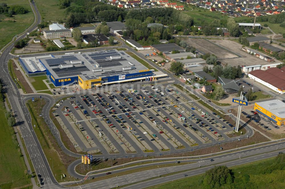 Rostock aus der Vogelperspektive: Einrichtungshaus der IKEA Deutschland GmbH & Co. KG - Niederlassung Rostock