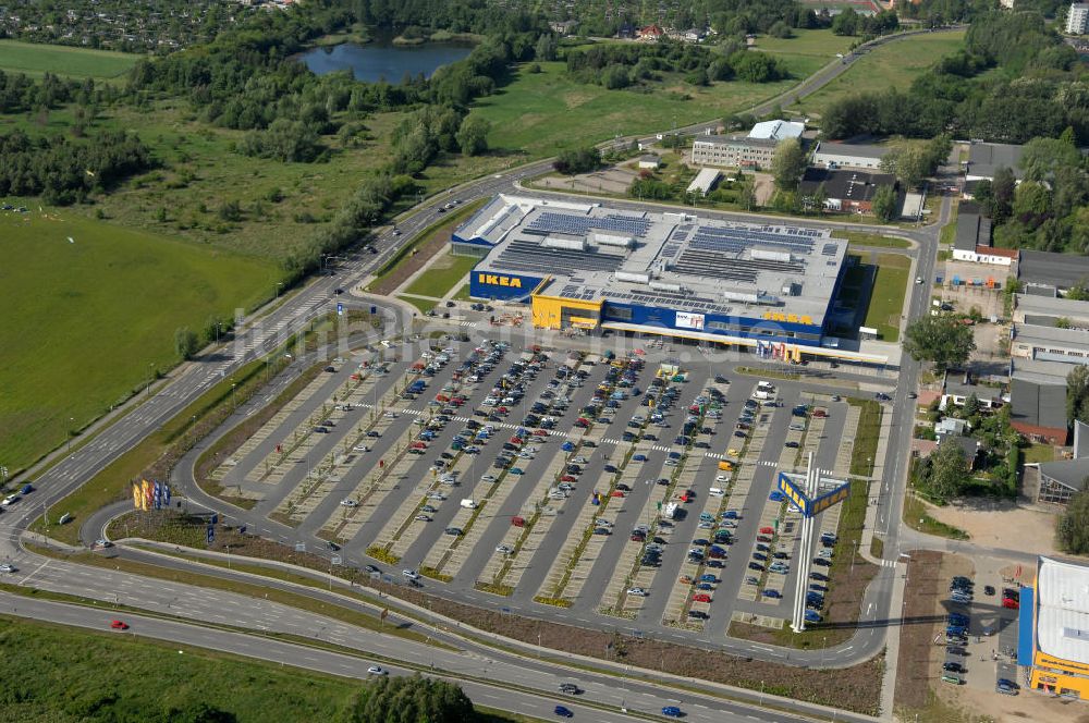 Luftaufnahme Rostock - Einrichtungshaus der IKEA Deutschland GmbH & Co. KG - Niederlassung Rostock