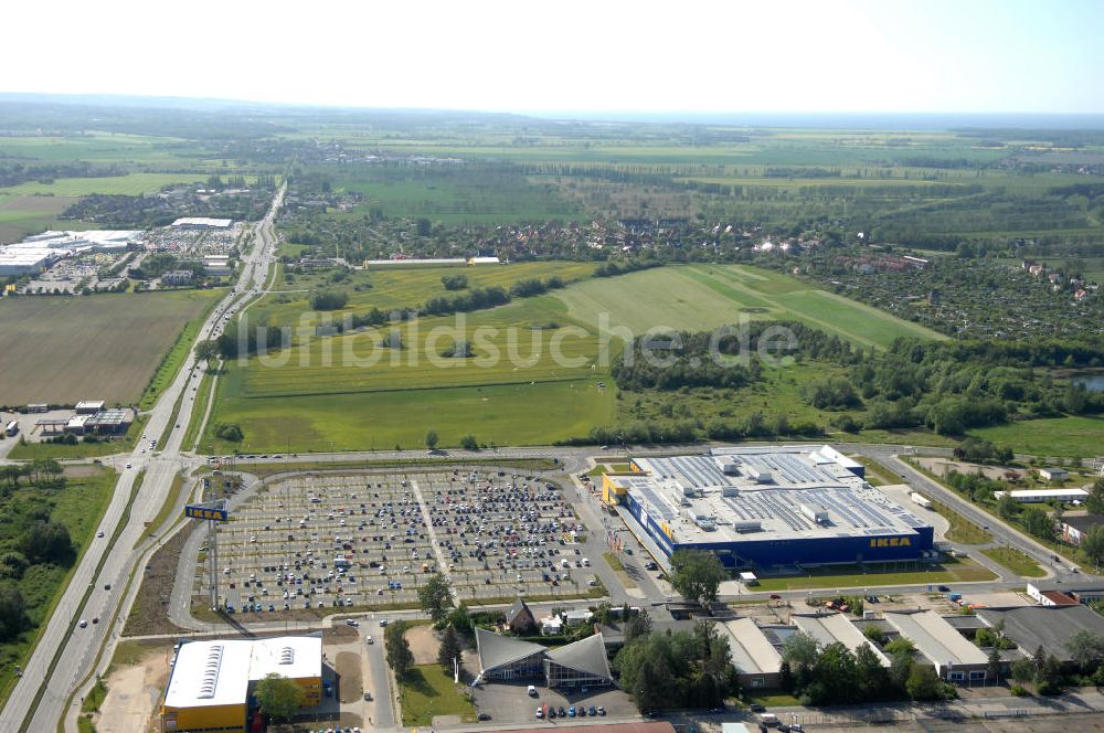 Luftbild Rostock - Einrichtungshaus der IKEA Deutschland GmbH & Co. KG - Niederlassung Rostock