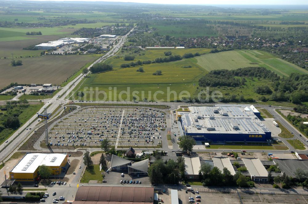 Luftaufnahme Rostock - Einrichtungshaus der IKEA Deutschland GmbH & Co. KG - Niederlassung Rostock