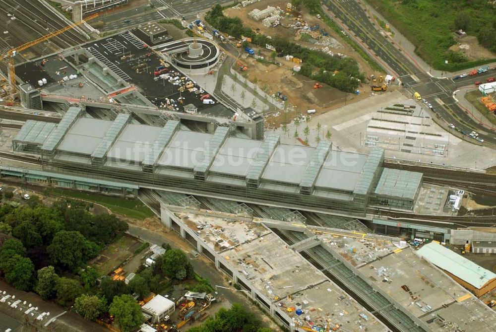 Berlin-Tempelhof von oben - Einweihung Berliner Südkreuz / Bahnhof Papestrasse