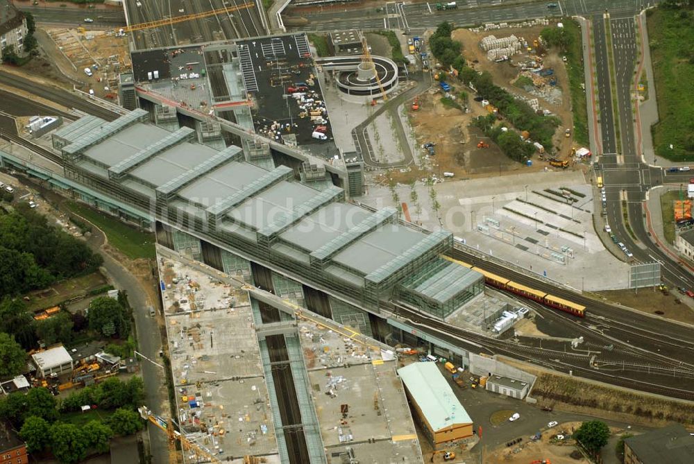 Luftaufnahme Berlin-Tempelhof - Einweihung Berliner Südkreuz / Bahnhof Papestrasse