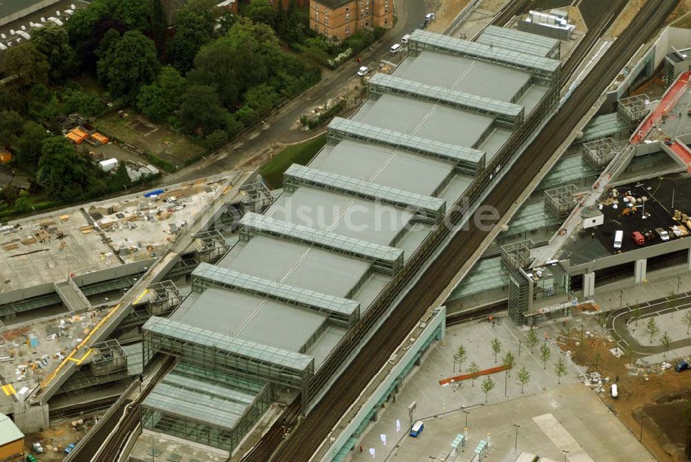 Luftaufnahme Berlin-Tempelhof - Einweihung Berliner Südkreuz / Bahnhof Papestrasse